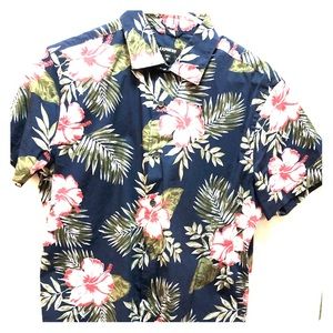 Express short sleeve button down